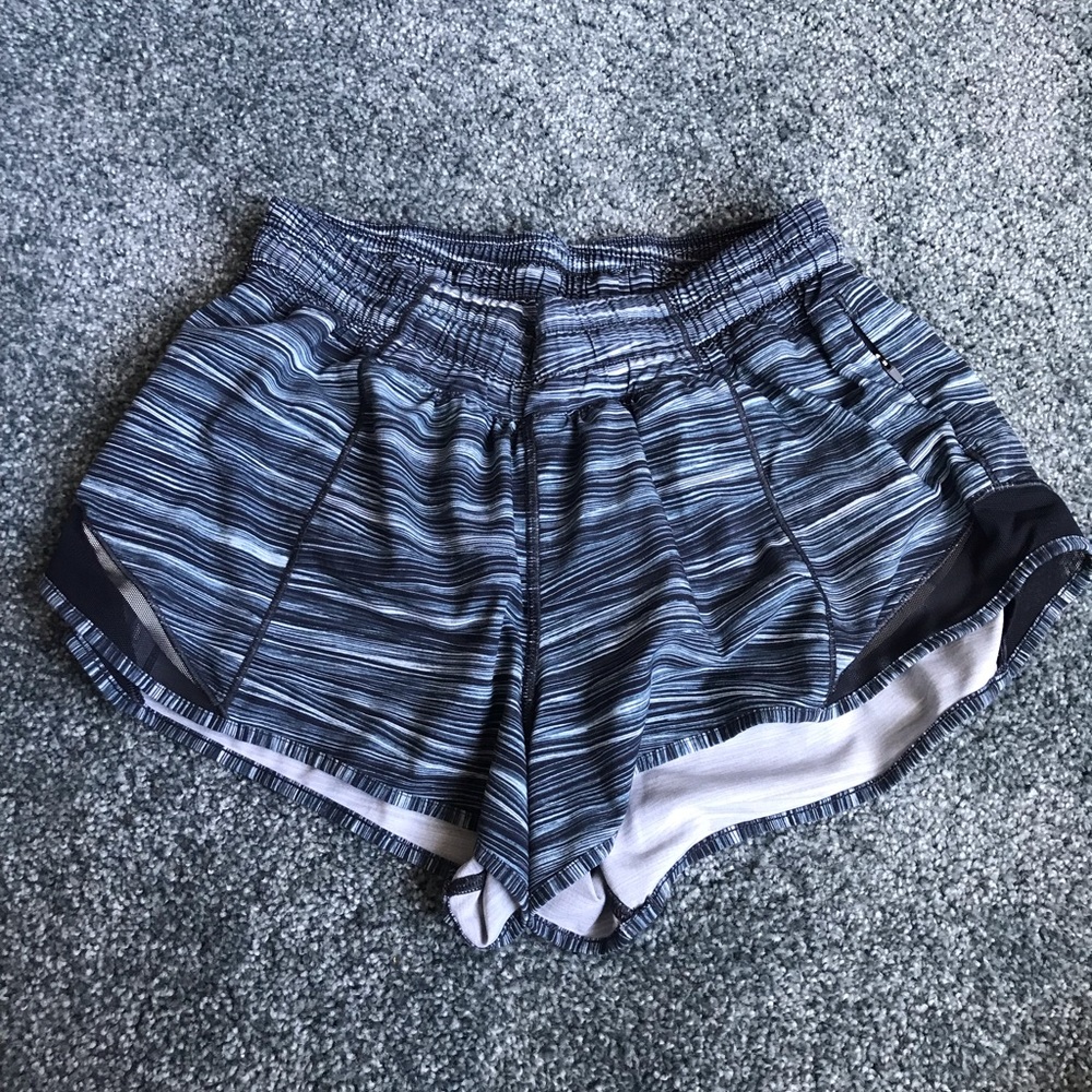 grey lulu lemon hottie hot shorts